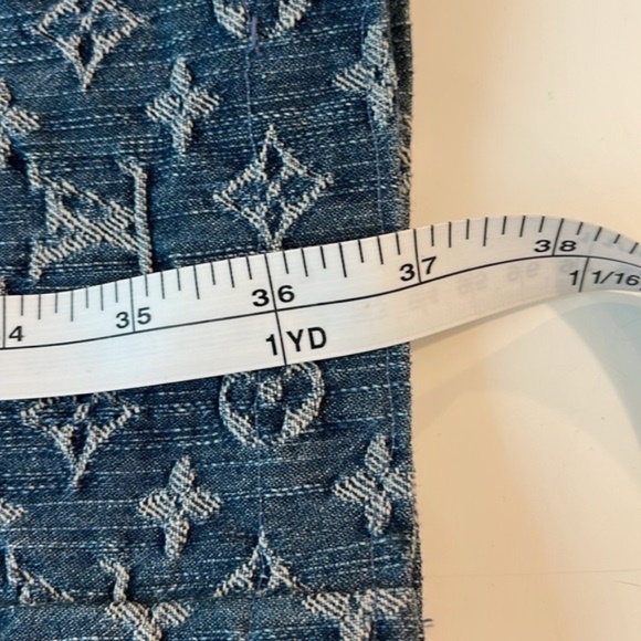 Louis Vuitton Jeans - Picture 11 of 13